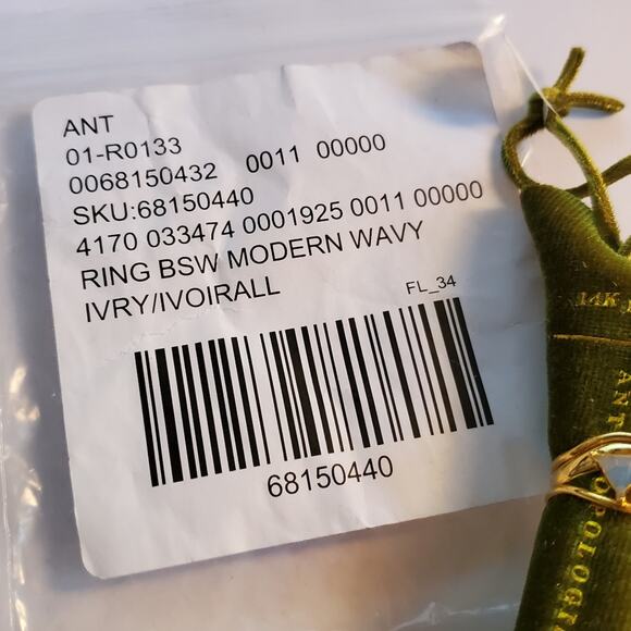 Anthropologie Modern Wavy Ring Set trio rings New with tags attached - Picture 9 of 10